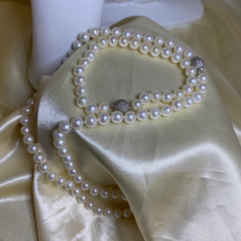 Vintage Akoya Cultured Pearl Necklace & Bracelet Silver Magnetic hidden Clasp